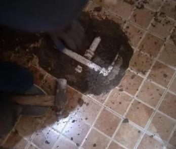 天元卫生间漏水维修公司为您分享下卫生间渗水如何处理及注意事项