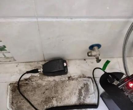 天元屋顶漏水维修公司分享下卫生间漏水的危害及解决方法